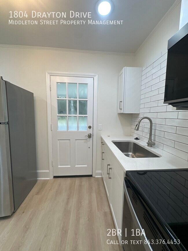 Building Photo - 1804 Drayton Dr