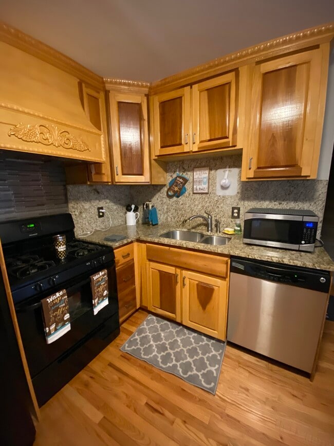 Building Photo - 3209 Ivory Trail