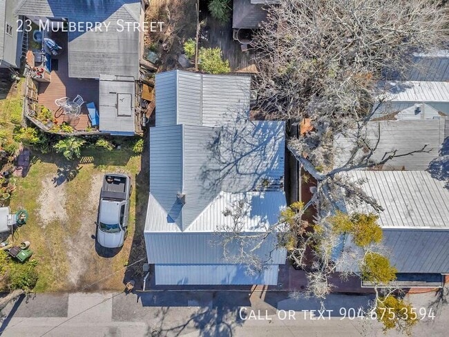 Building Photo - 23 Mulberry St