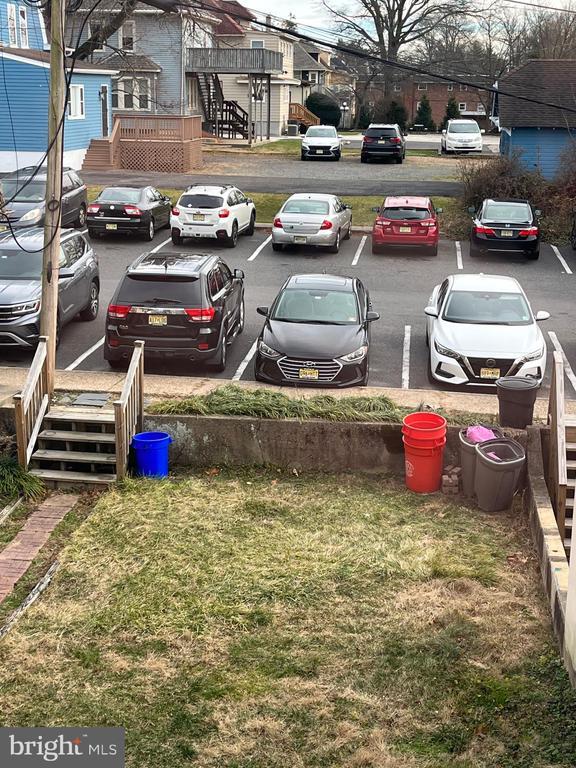 Building Photo - 508 Station Ave