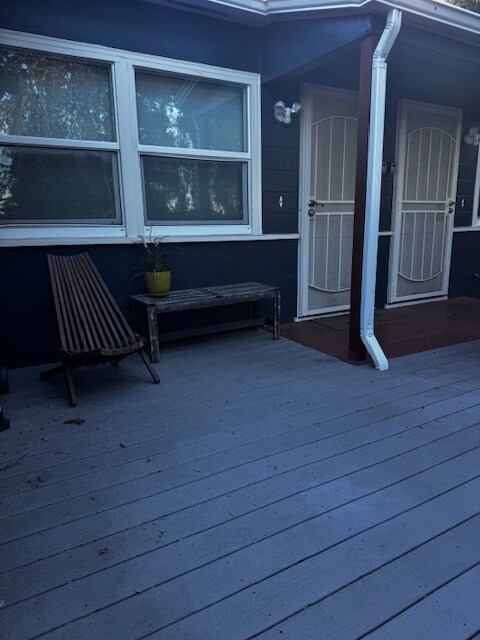 Building Photo - 4449 Dawson Ave