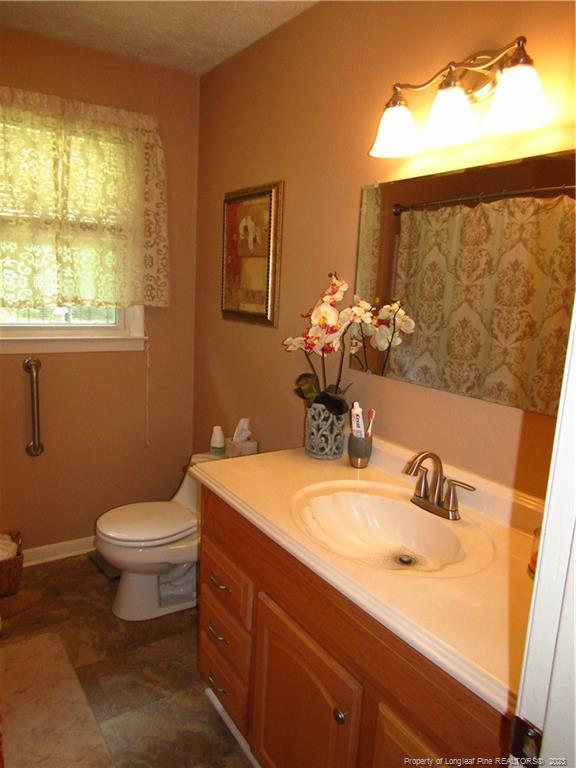 Building Photo - 531 Dewitt Williams Rd