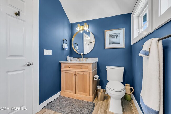 Building Photo - 118 Beacon Blvd