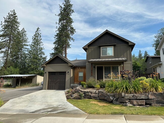 Primary Photo - Latah Creek Craftsman 3 Bedroom 2 1/2 Bath...