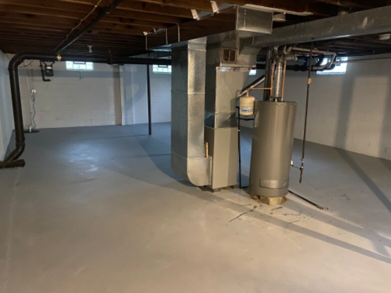 Building Photo - 301 McKinney Blvd