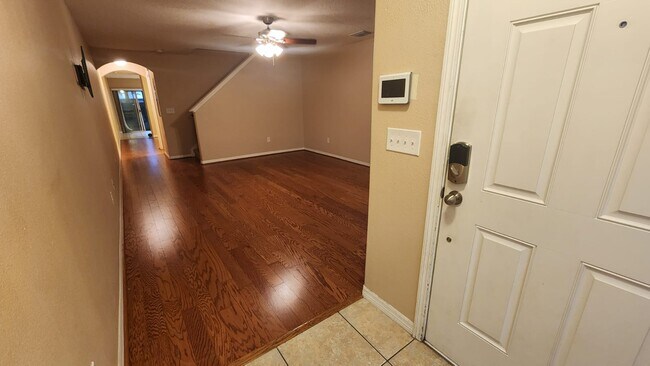 Building Photo - 372 Carina Cir