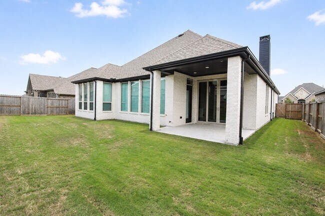 Building Photo - 2211 Almond Creek Ln
