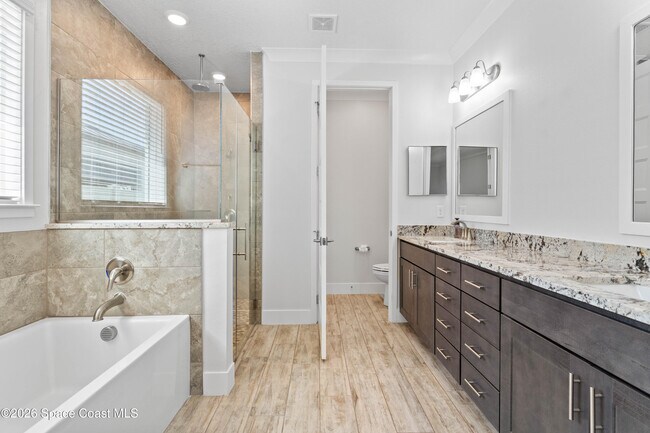 Building Photo - 82 Hubble Ln