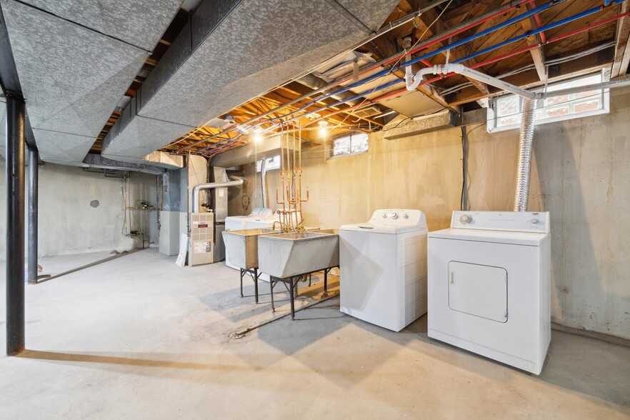 Building Photo - 206 Catalpa Dr