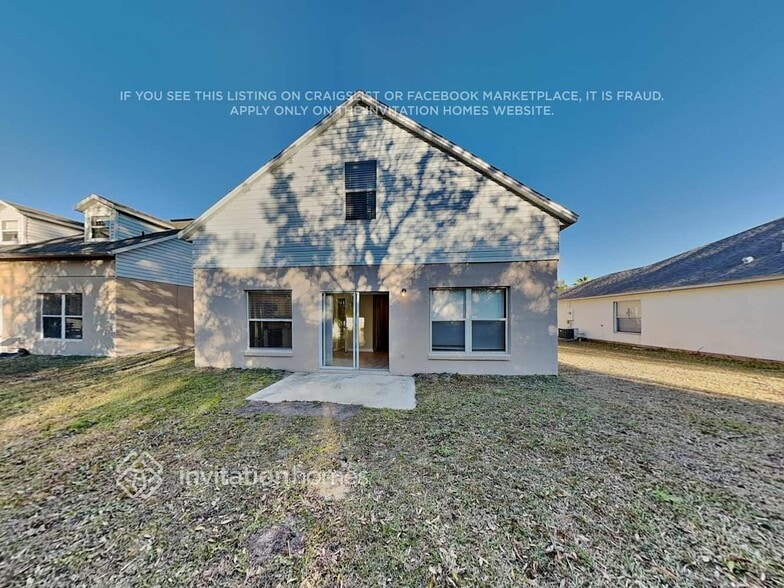 Building Photo - 4204 Forest Island Dr