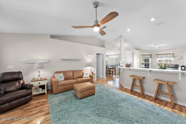 Building Photo - 2389 Glade Springs Dr