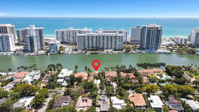 Building Photo - 5661 Pine Tree Dr