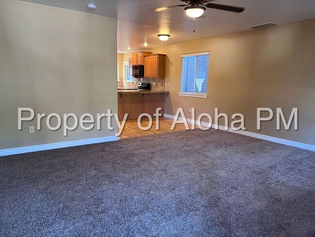 Building Photo - 4542 Brennen St W