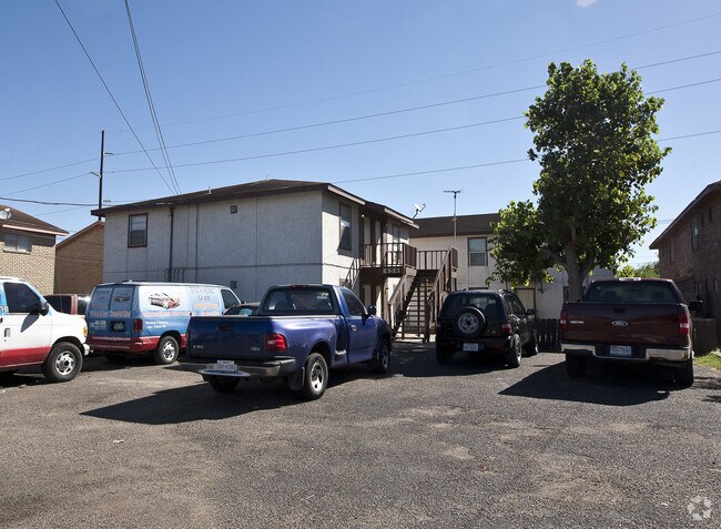 Building Photo - 454 Galveston