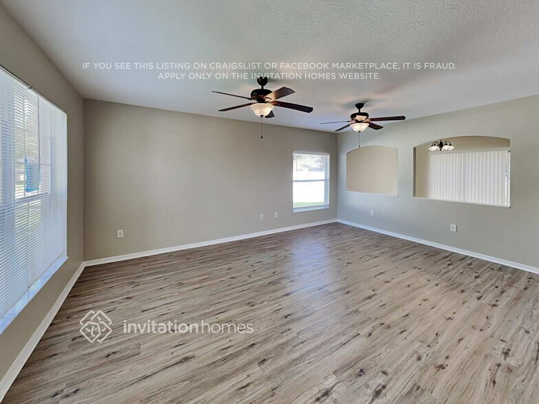 Building Photo - 3406 70th Ct E