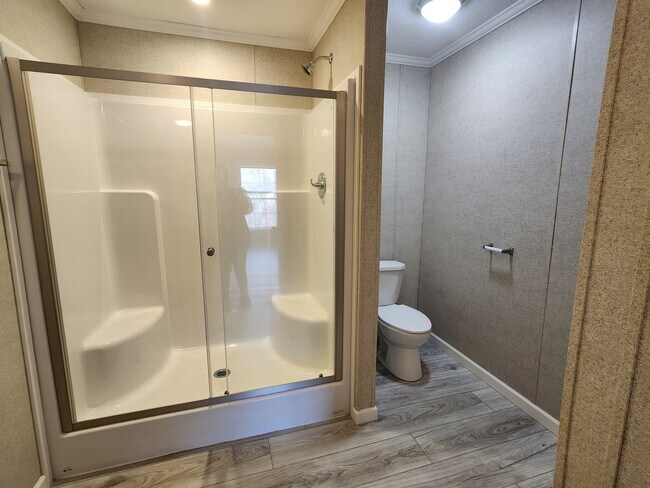 Building Photo - 5695 Windjammer Ct