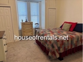 Building Photo - 502 Onley St