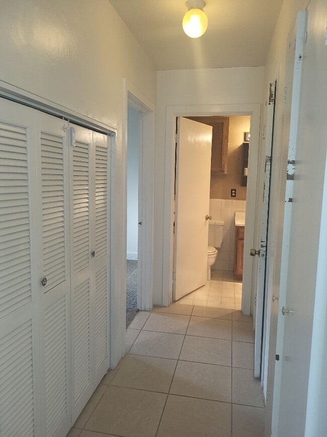 Building Photo - 11641 Andes St