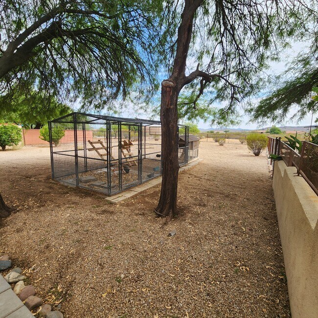 Building Photo - 35665 Caballero Dr