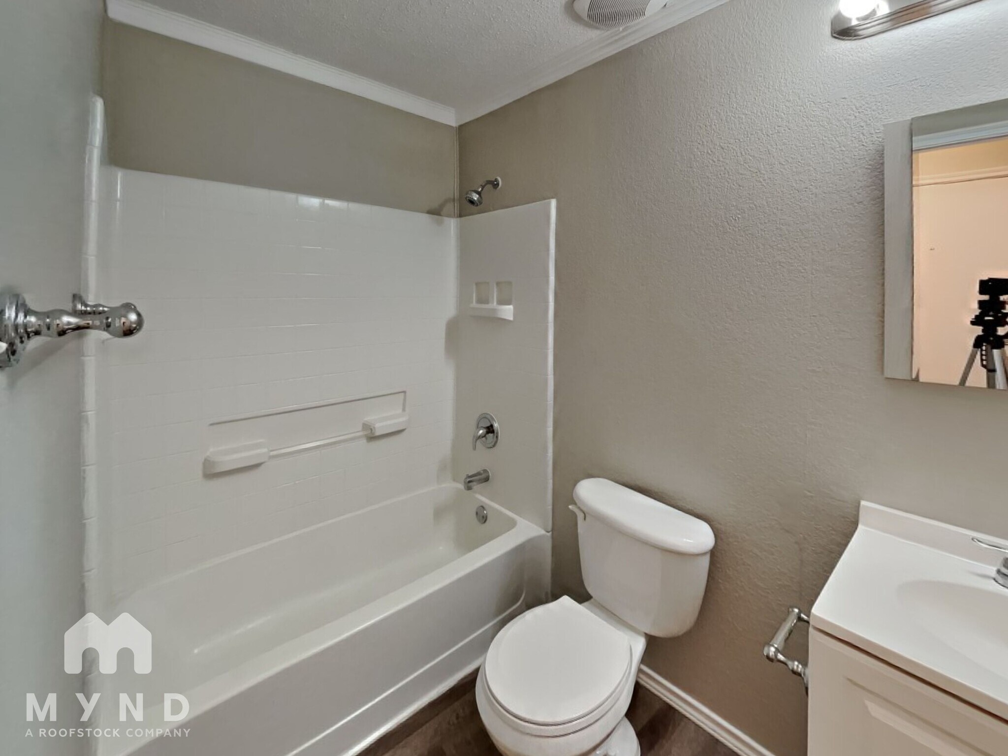 Building Photo - 4908 Thorn Hollow Dr