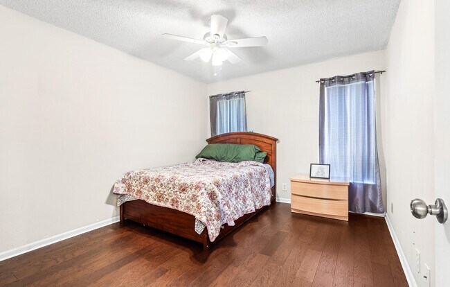 Building Photo - 8541 NW 51st Ct
