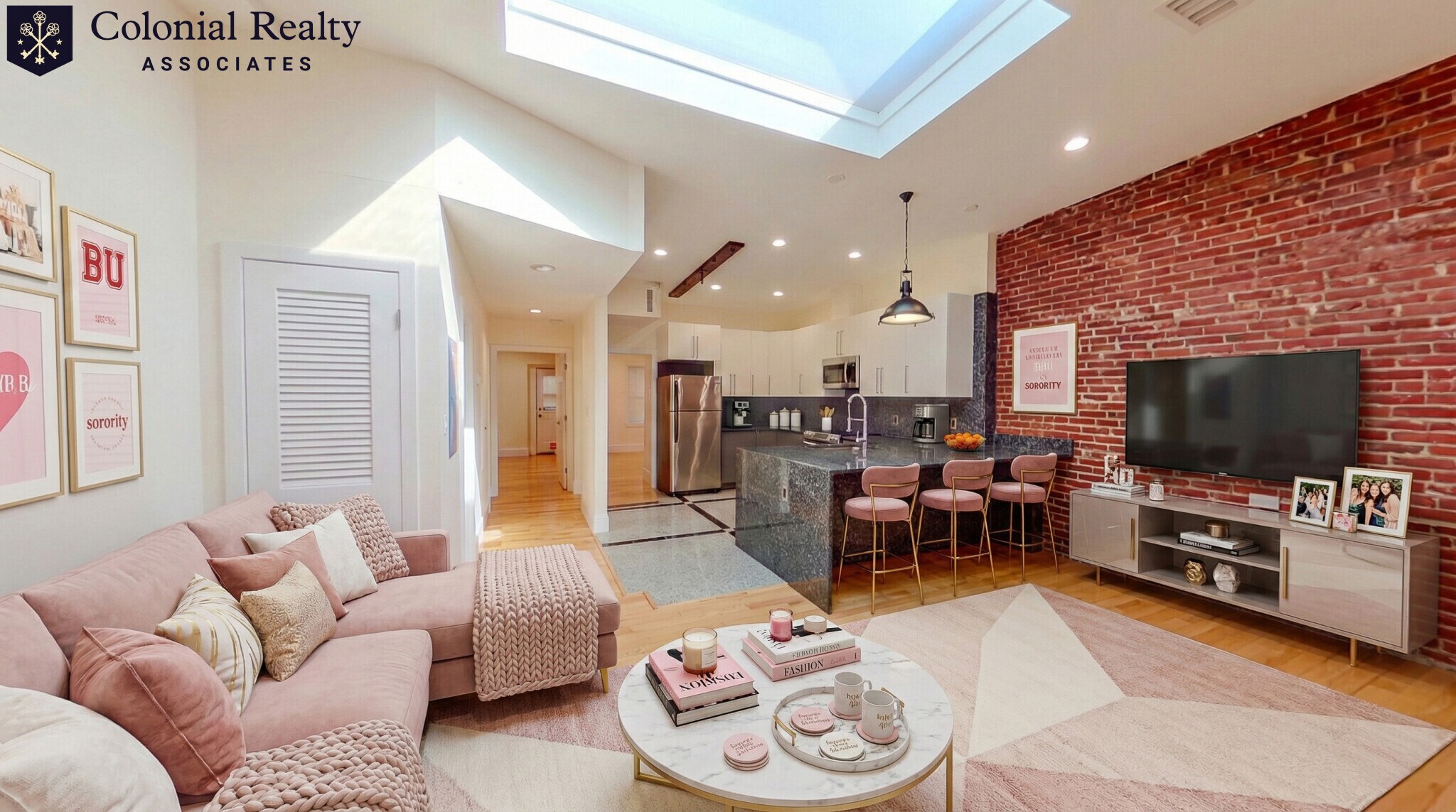 Building Photo - 25 St Marys Ct