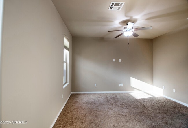 Building Photo - 1415 San Bonifacio