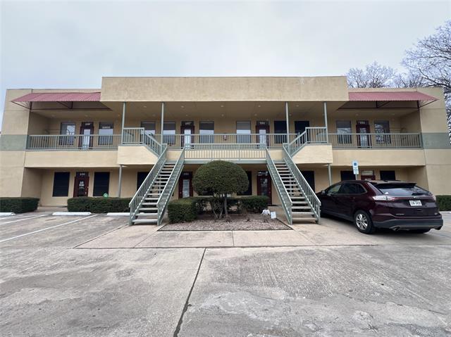 Building Photo - 919 S Carroll Blvd