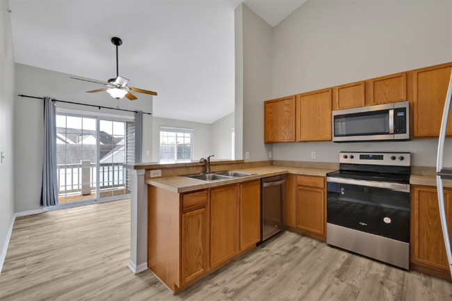 Building Photo - 222 Bertram Dr