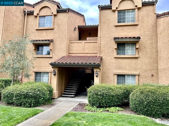 Building Photo - 785 Watson Canyon Ct