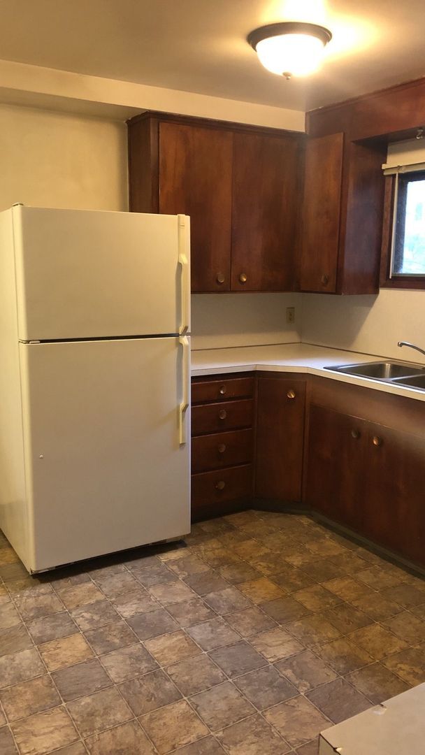 Building Photo - 1255 NW Davis Way