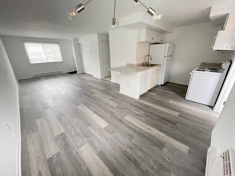 1st Floor - Main Living Area - 92 Autumn Chapel Way