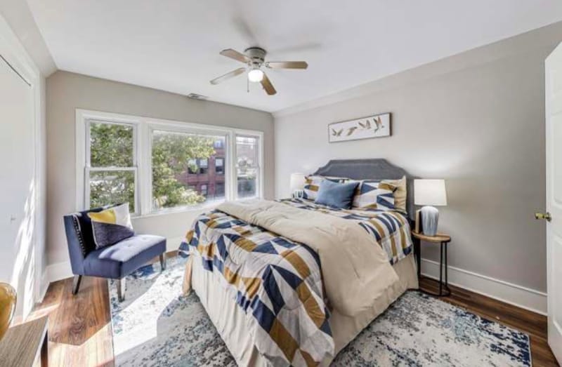 Building Photo - 2134 N Keeler Ave