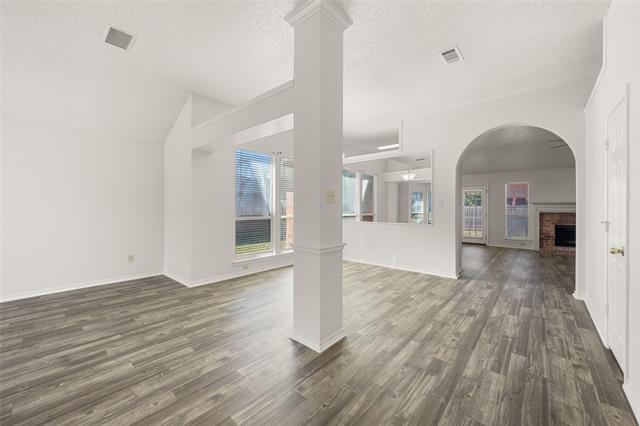 Building Photo - 1417 Warwick Dr