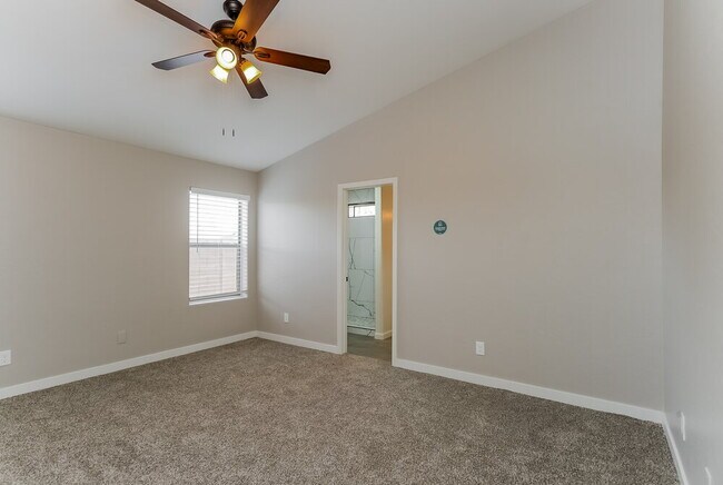 Building Photo - 232 N Merrill Rd