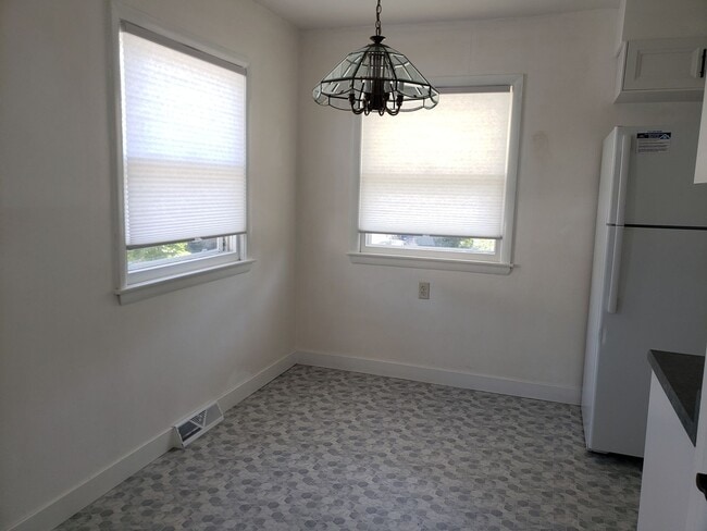 Building Photo - 3 bed 1.5 bath single family home in Wausau