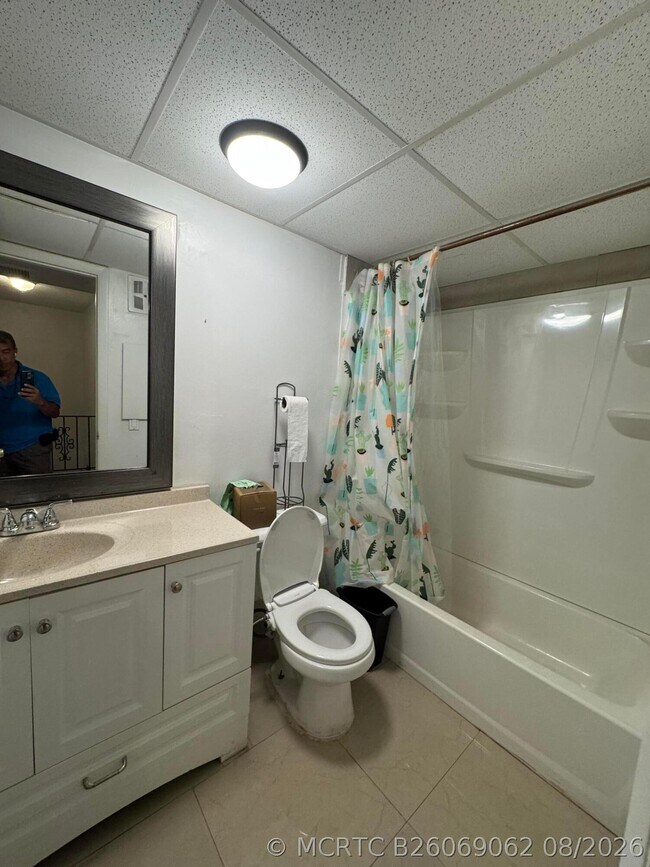 Building Photo - 3904 SW 67th Way