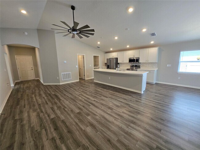 Building Photo - 1352 Mountain Flower Ln