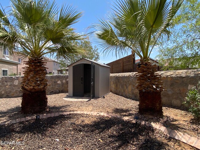 Building Photo - 12704 Destiny Ave