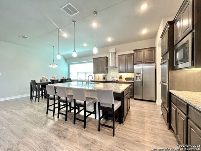 Building Photo - 30527 Setterfeld Cir