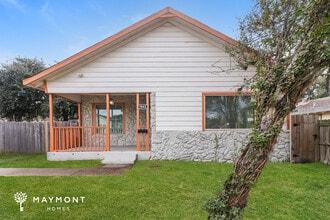 Building Photo - 7842 Ford St