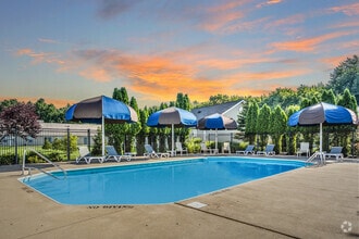 Sparkling Pool with Sundeck - Bedford Place Apartments
