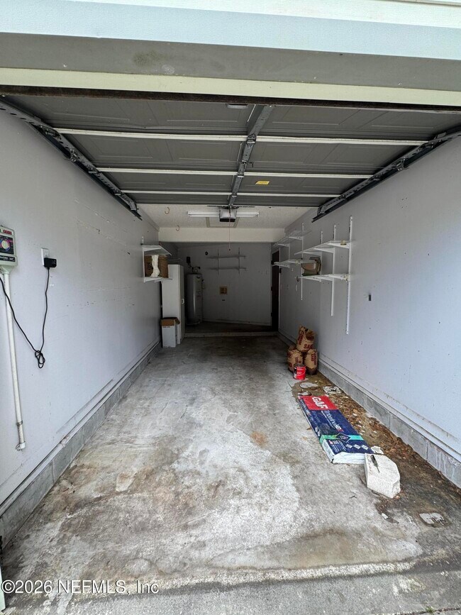Building Photo - 8550 Goldeneye Ln