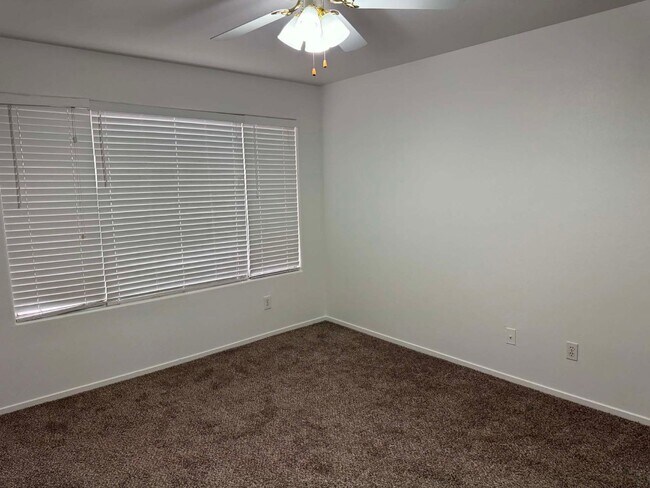 Building Photo - 3115 Casey Dr