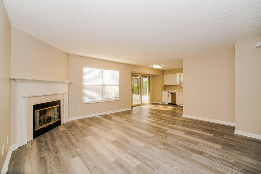 Building Photo - 1097 Leclerc Pl