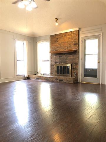 Building Photo - 2135 Cordoba Dr