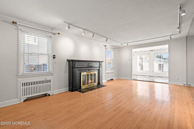 Building Photo - 608 Corlies Ave