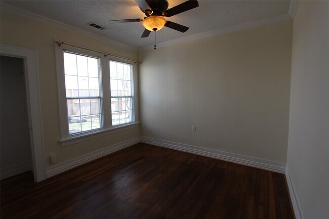 Building Photo - 3127 Rice Boulevard