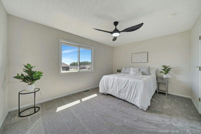 Building Photo - 5171 W Partridge Ln