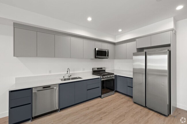 Building Photo - LAST UNIT LEFT!!!!! SPACIOUS 1BEDROOM 1 BA...